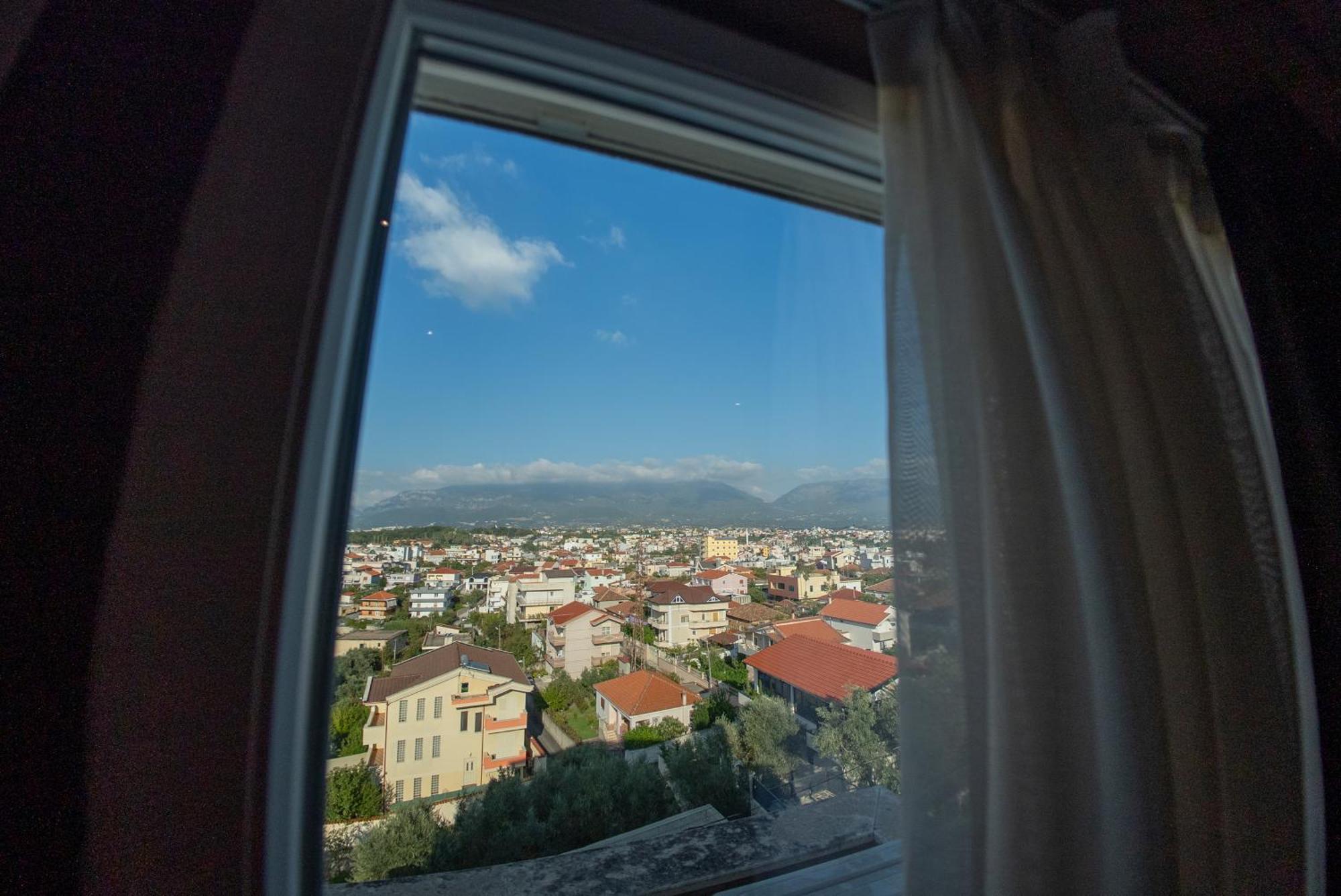 Olivar Hotel Tirana Selitë e Vogël Exterior foto