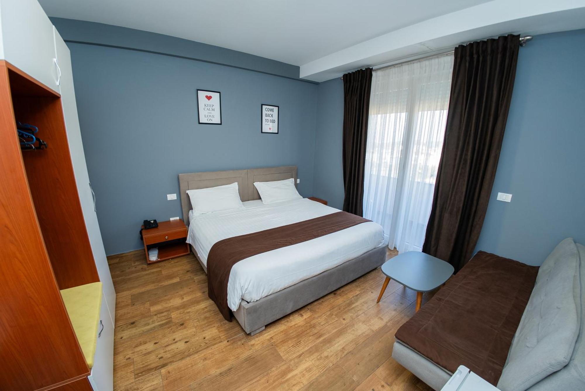 Olivar Hotel Tirana Selitë e Vogël Exterior foto